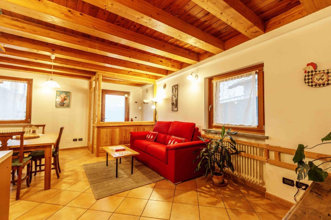 Casa Alpina - Sarre Apartment Aosta Luaran gambar