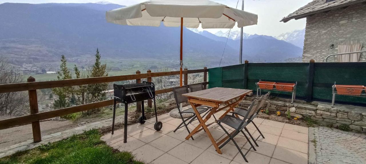 Casa Alpina - Sarre Apartment Aosta Luaran gambar
