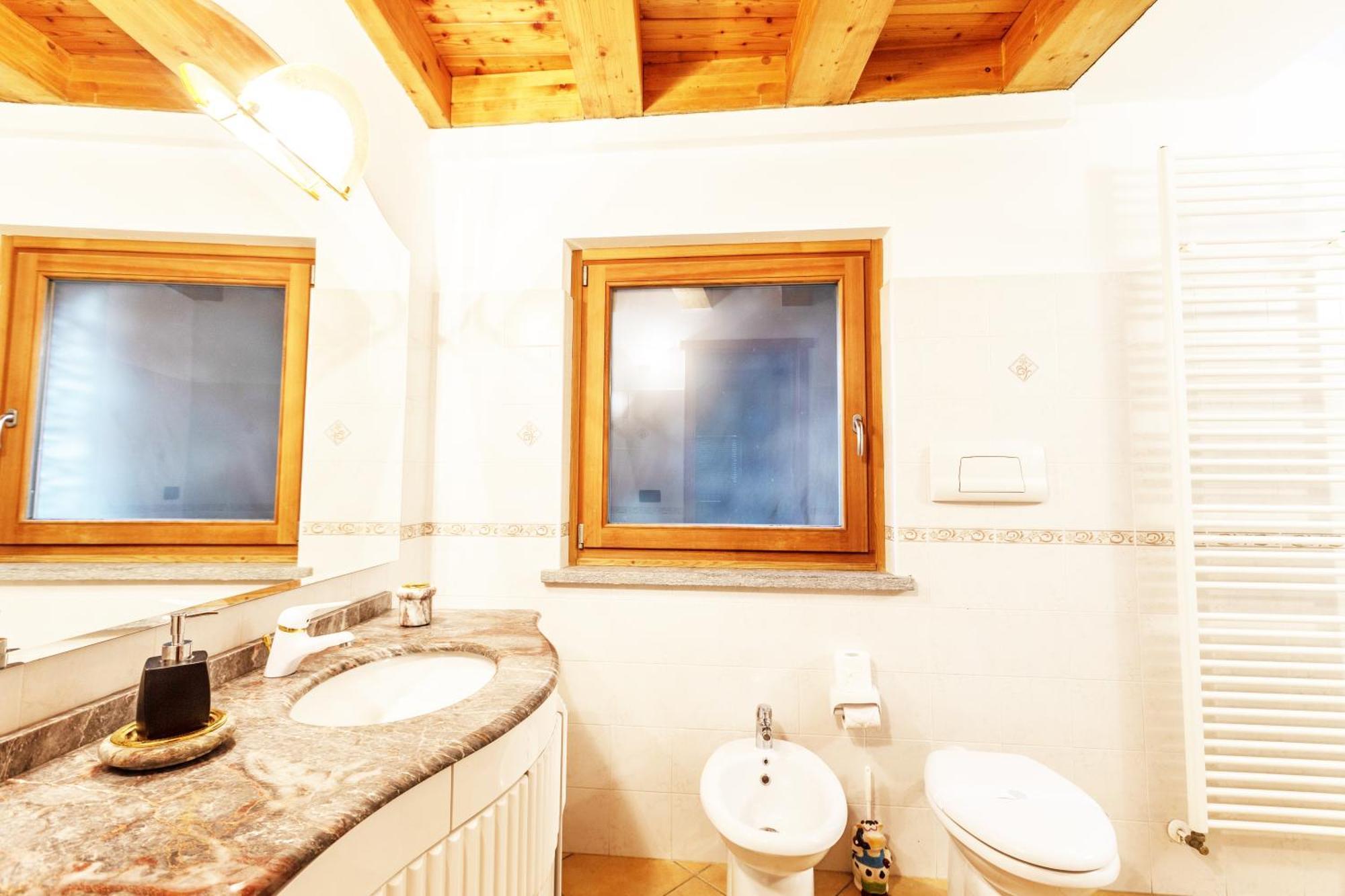 Casa Alpina - Sarre Apartment Aosta Bilik gambar