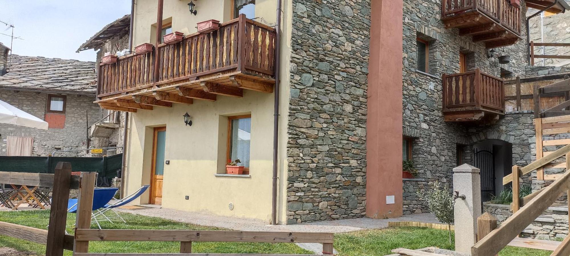 Casa Alpina - Sarre Apartment Aosta Bilik gambar